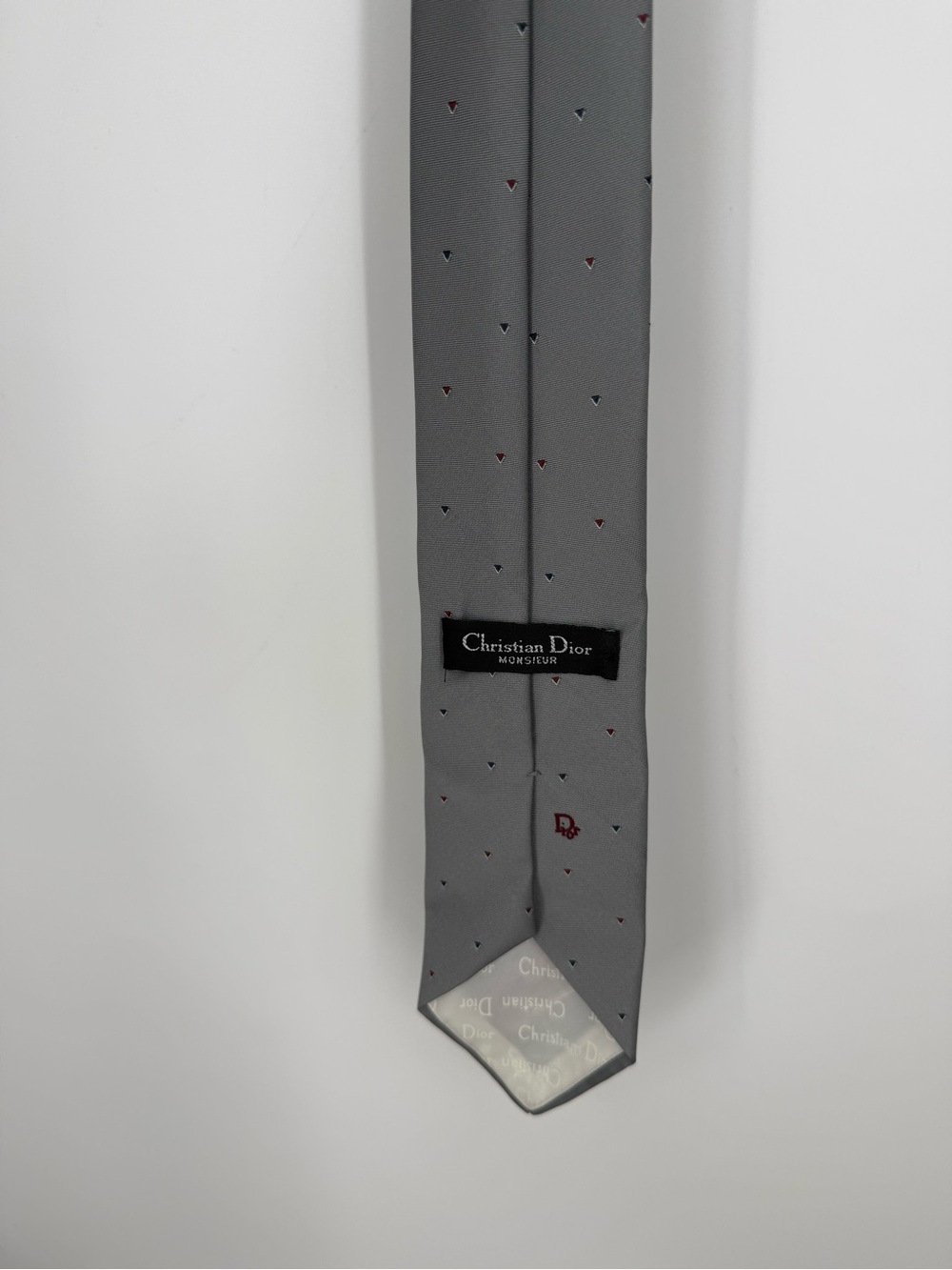Vintage Christian Dior Monsier Gray Men's Tie with Subtle Pattern - Picture 8 of 8